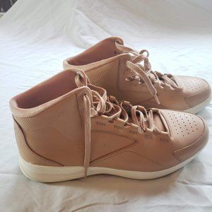 Under Armour Casual Shoe - Pivot Mid